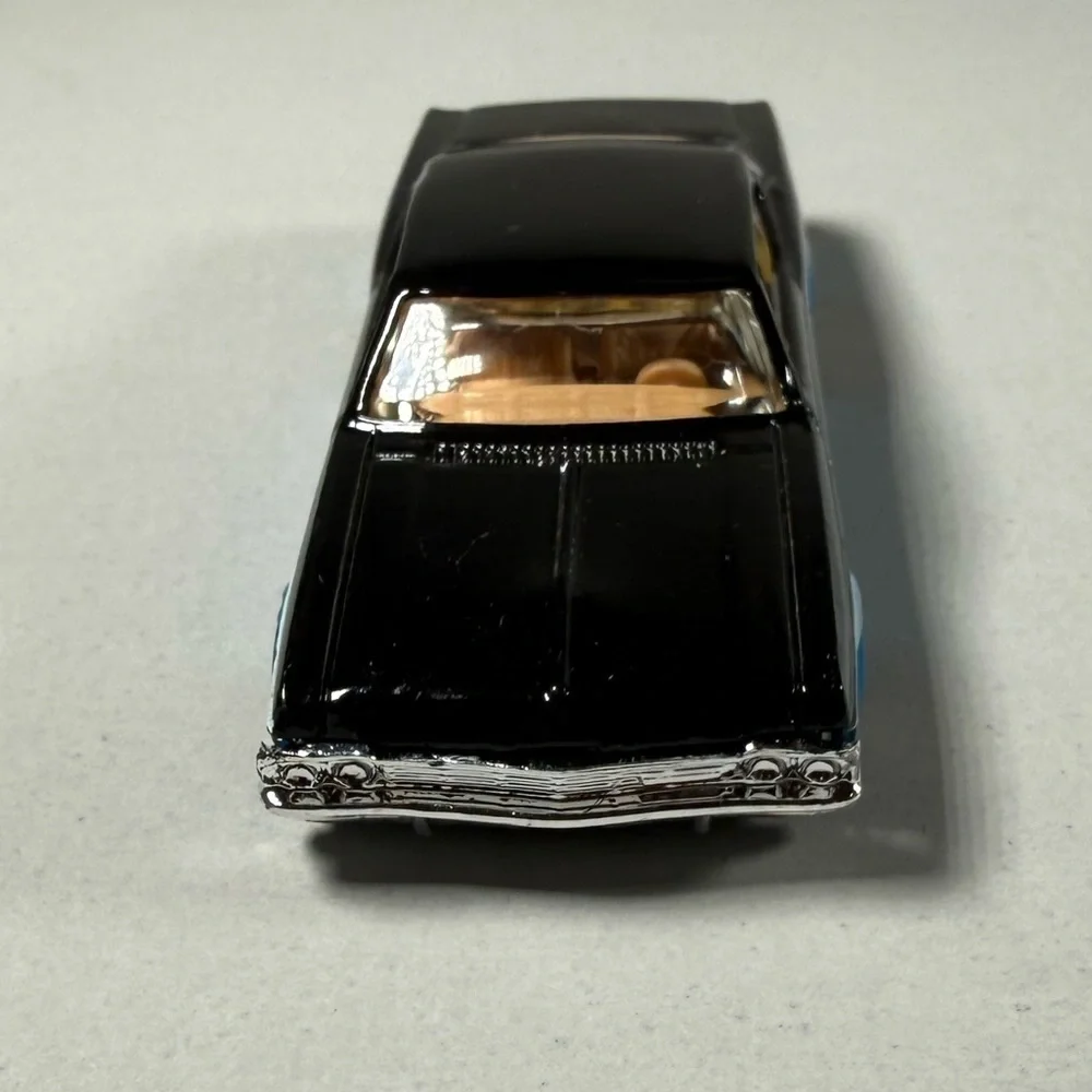 Hot Wheels 1965 Chevy Impala Die-Cast 1:64